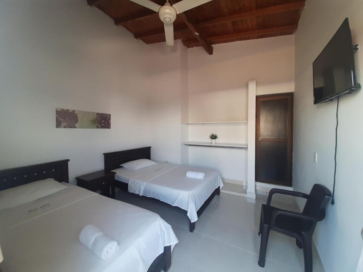 Hotel Anita Puerto Berrio Kültér fotó