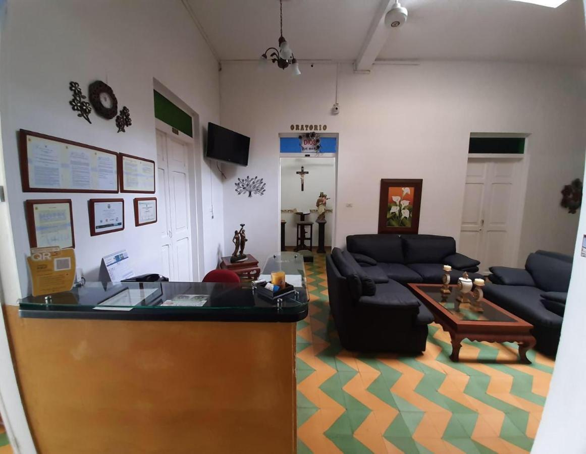 Hotel Anita Puerto Berrio Kültér fotó