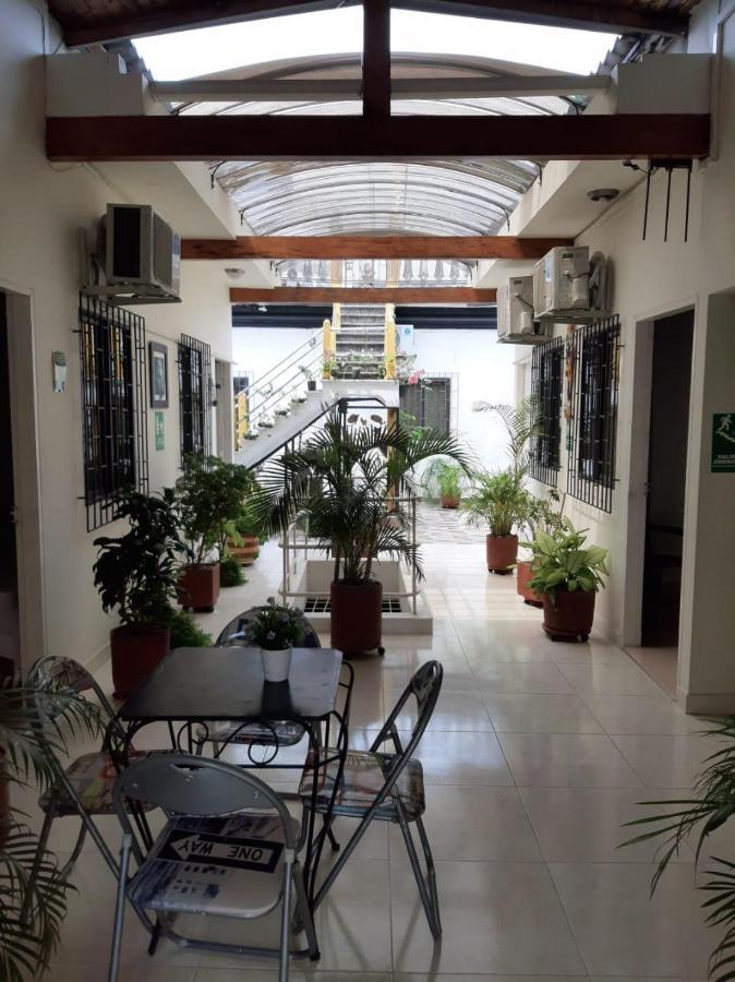 Hotel Anita Puerto Berrio Kültér fotó